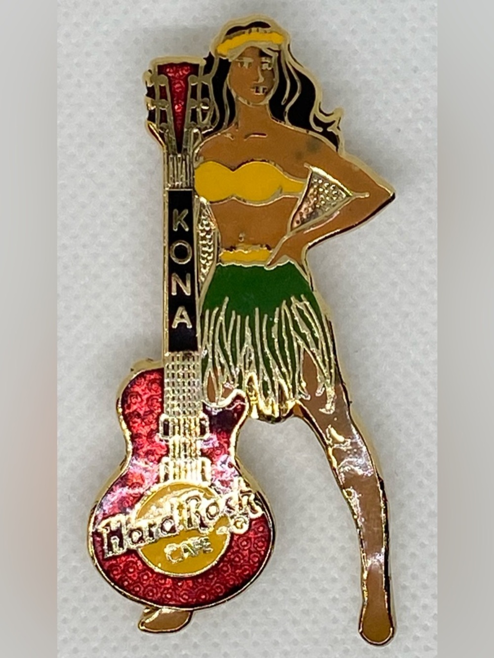 Hard Rock Cafe Kona Hawaii Hula Girl in Grass Skirt Enamel Lapel Pin READ